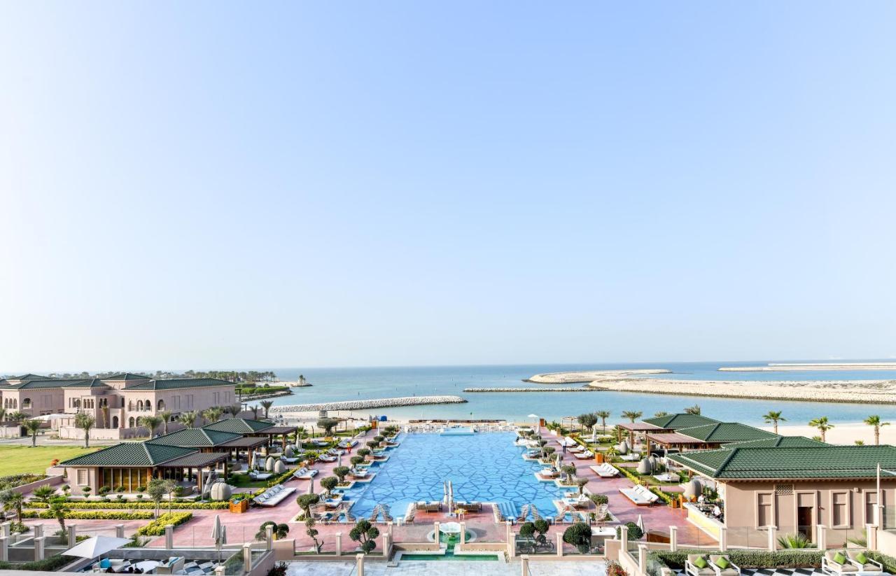 Royal Saray Resort Manama Exterior photo The resort's main pool