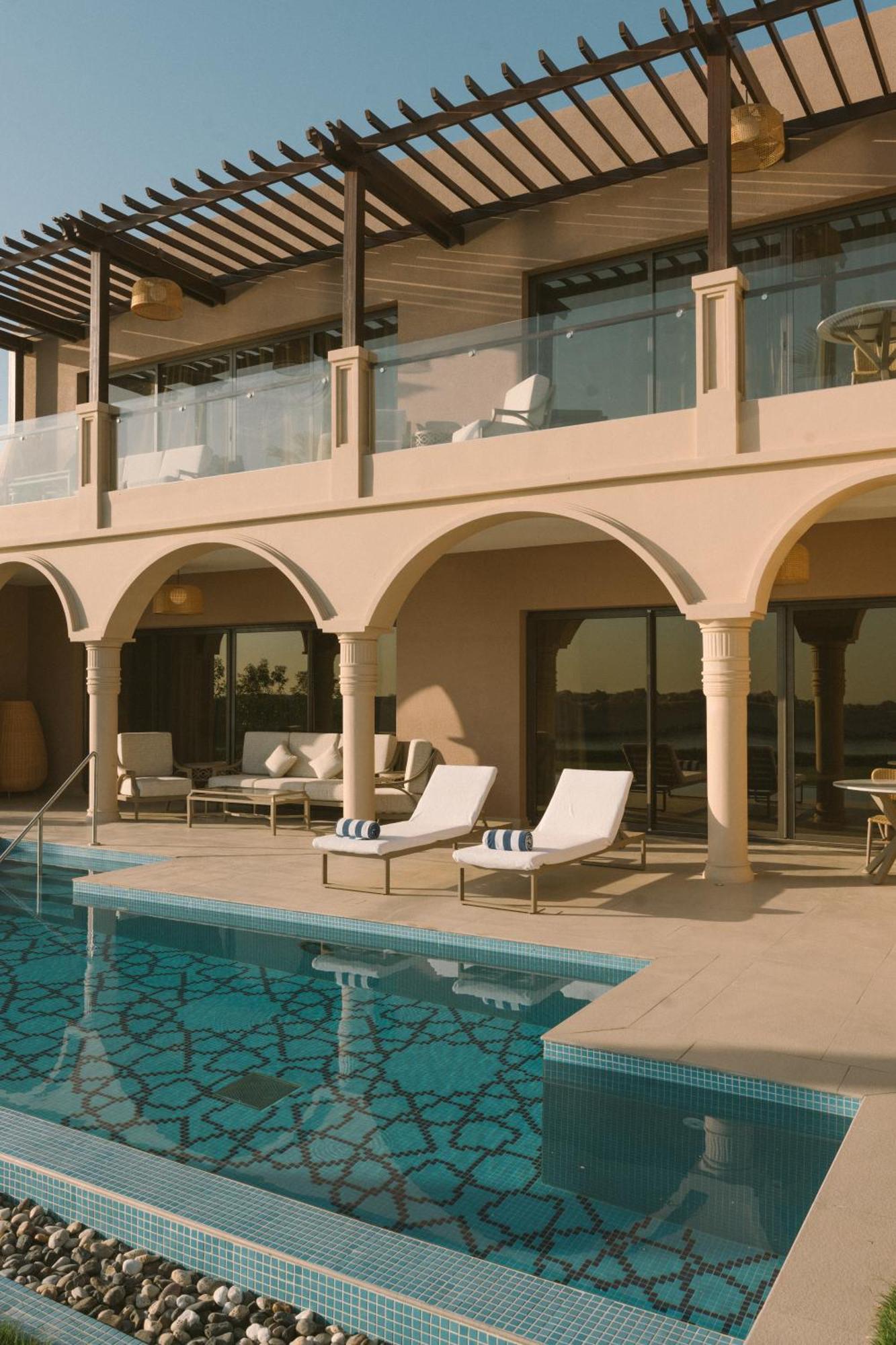 Royal Saray Resort Manama Exterior photo The Royal Villa