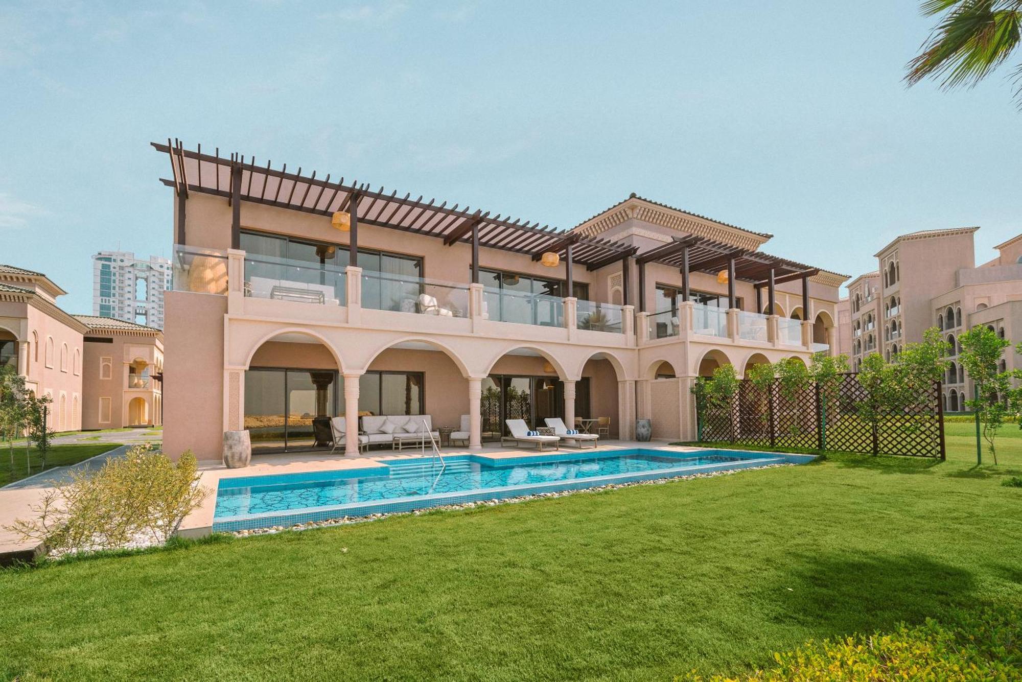 Royal Saray Resort Manama Exterior photo Residential villa